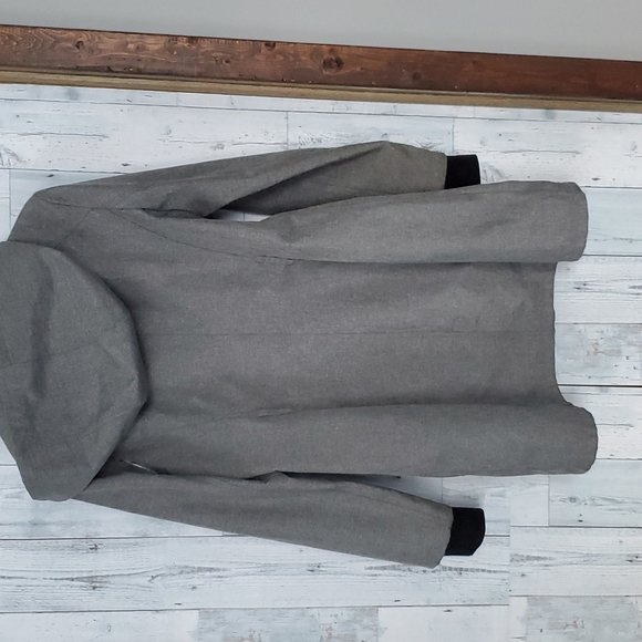 Womens hooded jacket - Picture 2 of 3